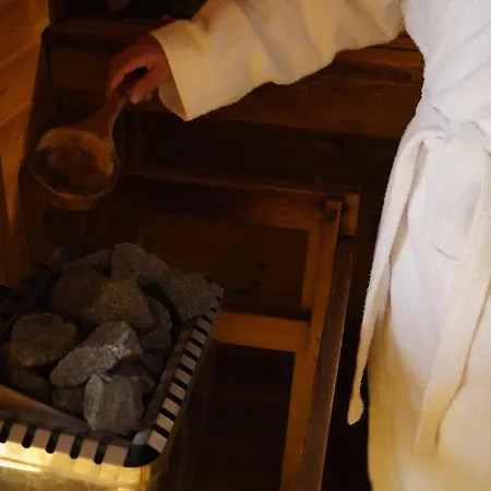 Le Sherpa Hotell 3*