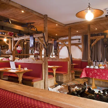 Le Sherpa Hotel 3*